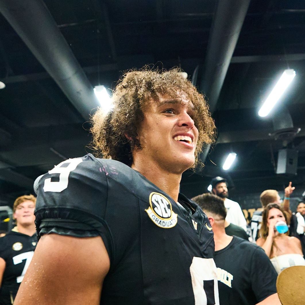 Eli Stowers athlete profile head shot