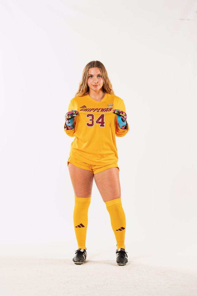Athlete profile featured image number 2 of 4