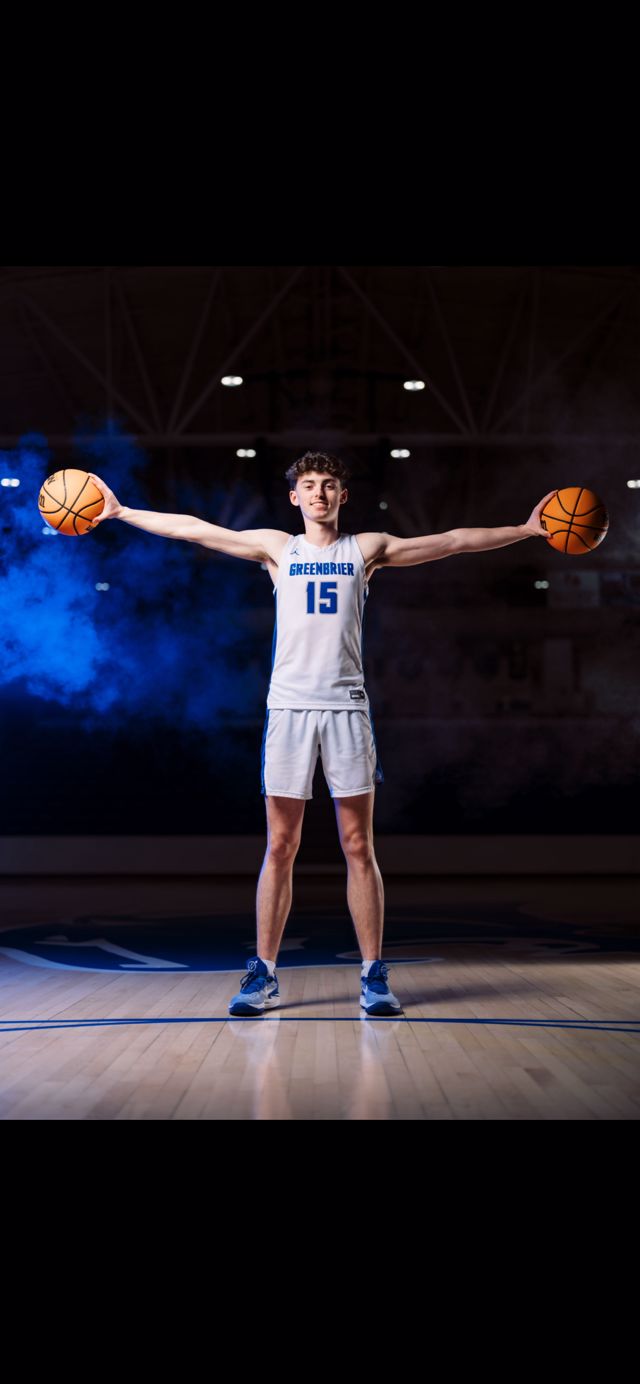 Athlete profile featured image number 2 of 4