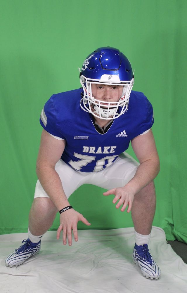 Athlete profile featured image number 3 of 4