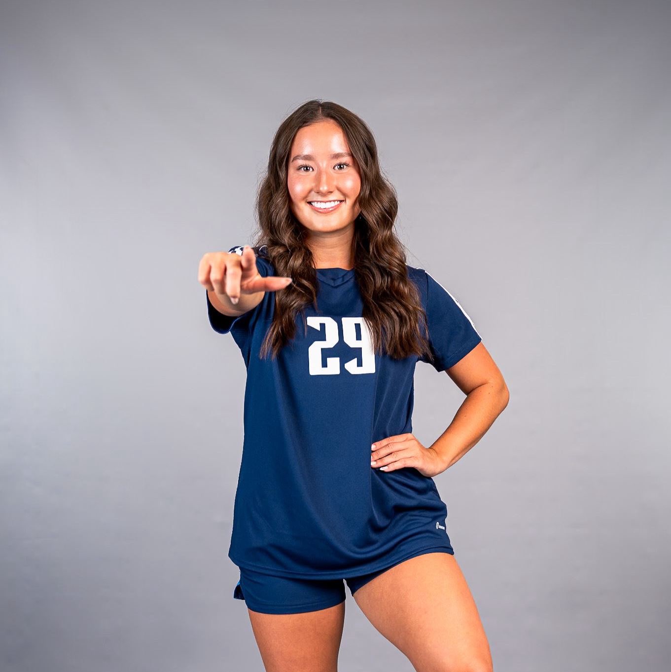 Lilly Reuscher athlete profile head shot