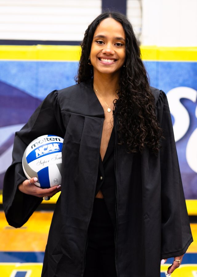 Athlete profile featured image number 1 of 4