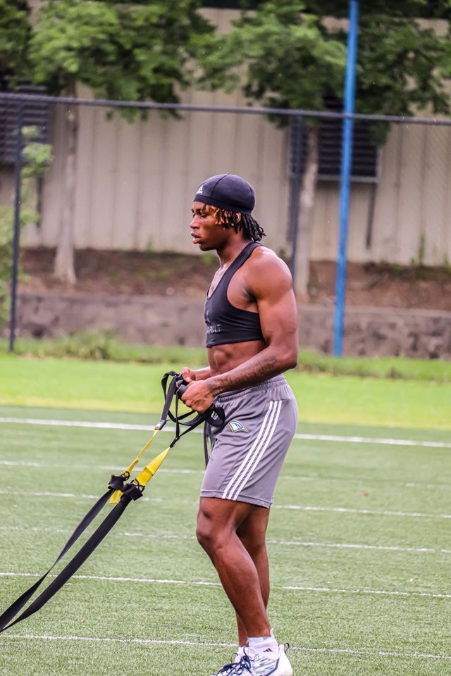 Athlete profile featured image number 1 of 5