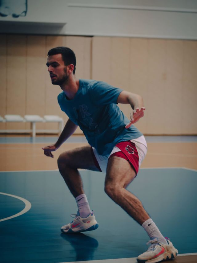 Athlete profile featured image number 2 of 4
