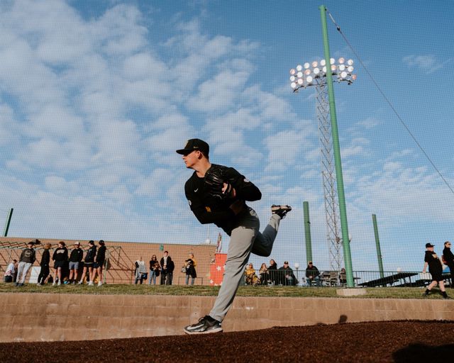 Athlete profile featured image number 2 of 4
