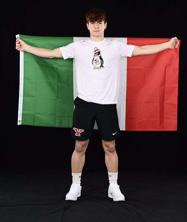 Athlete profile featured image number 1 of 5