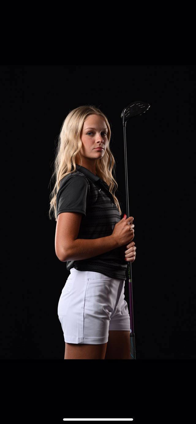 Athlete profile featured image number 3 of 4