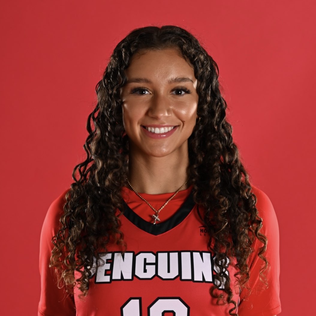 Dacia Lewandowski athlete profile head shot