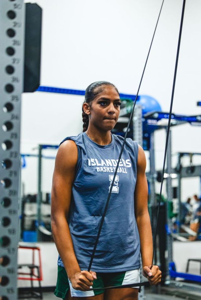 Athlete profile featured image number 4 of 4