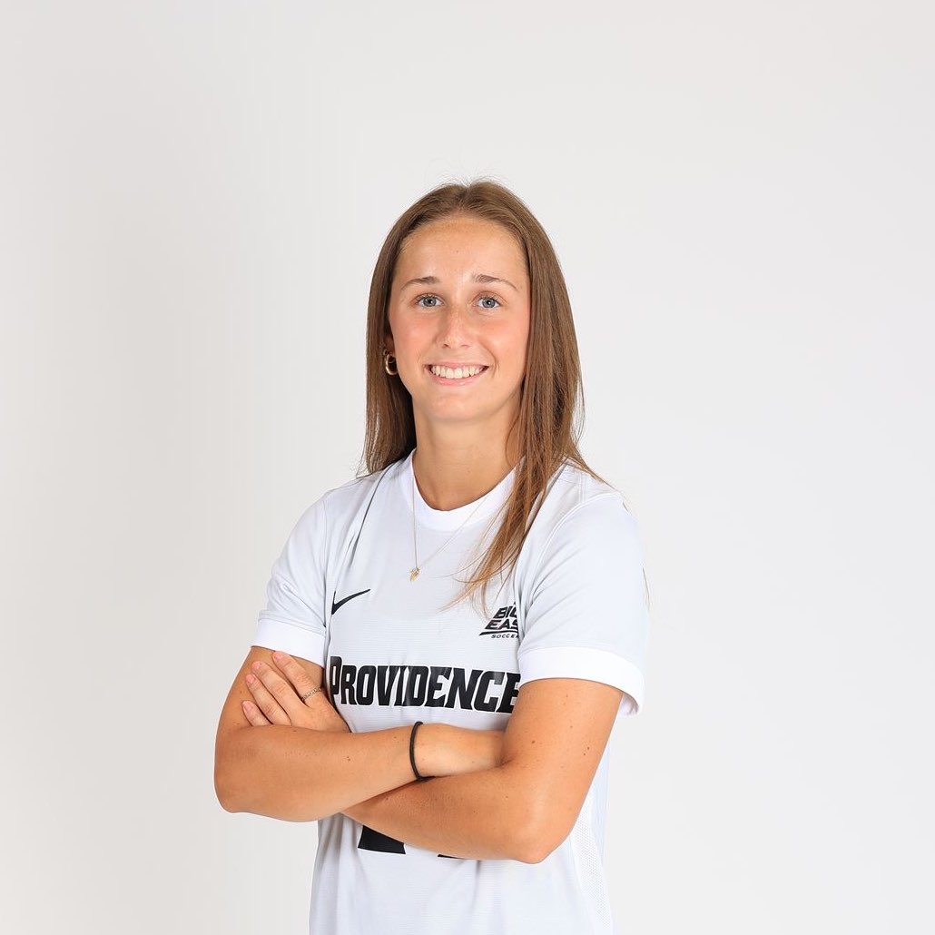 Lily Gibbs athlete profile head shot