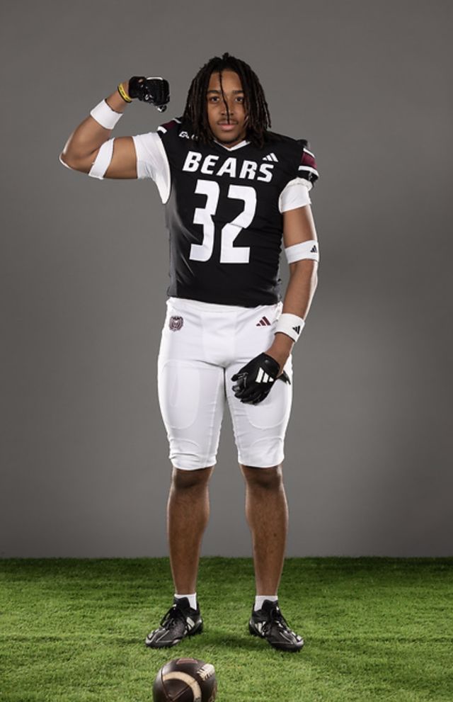 Athlete profile featured image number 1 of 5