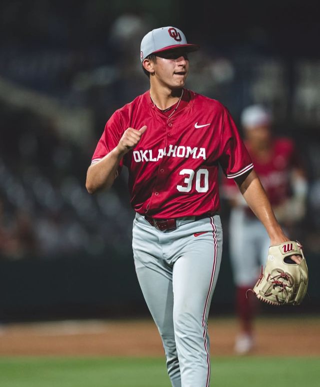 Athlete profile featured image number 2 of 4