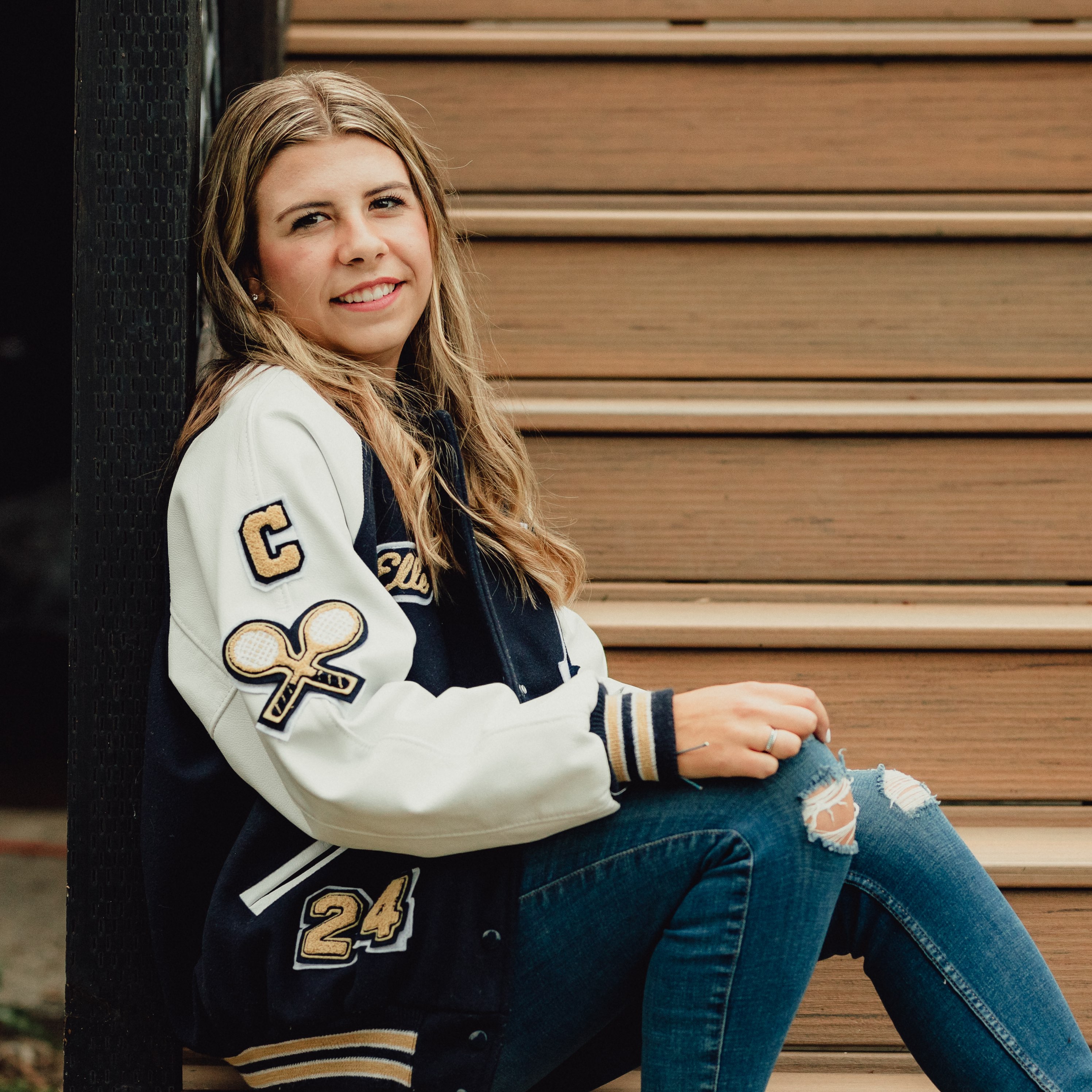 Elle Aalbu athlete profile head shot