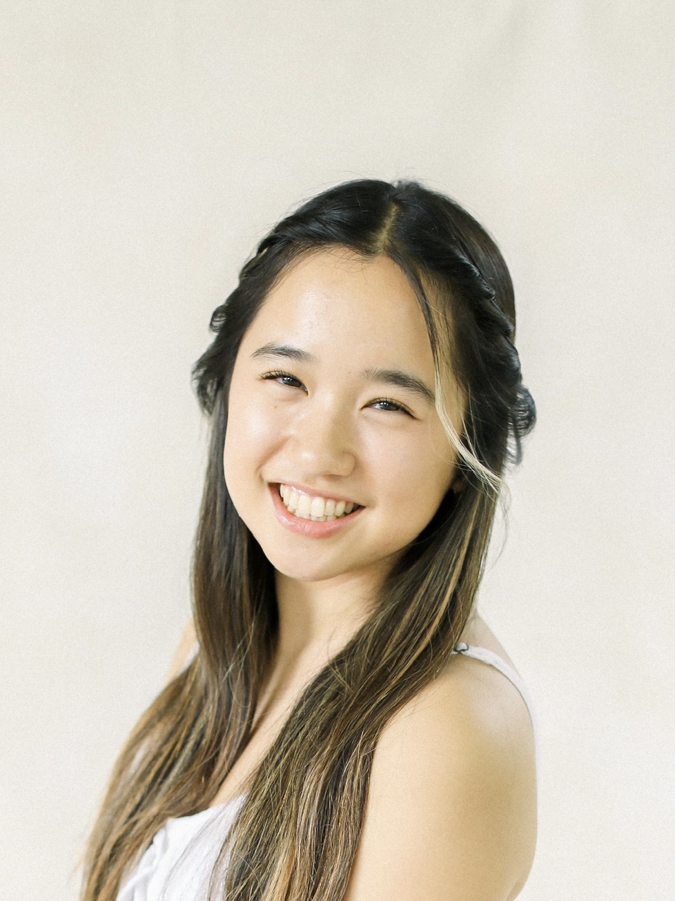 Madeline Huang athlete profile head shot