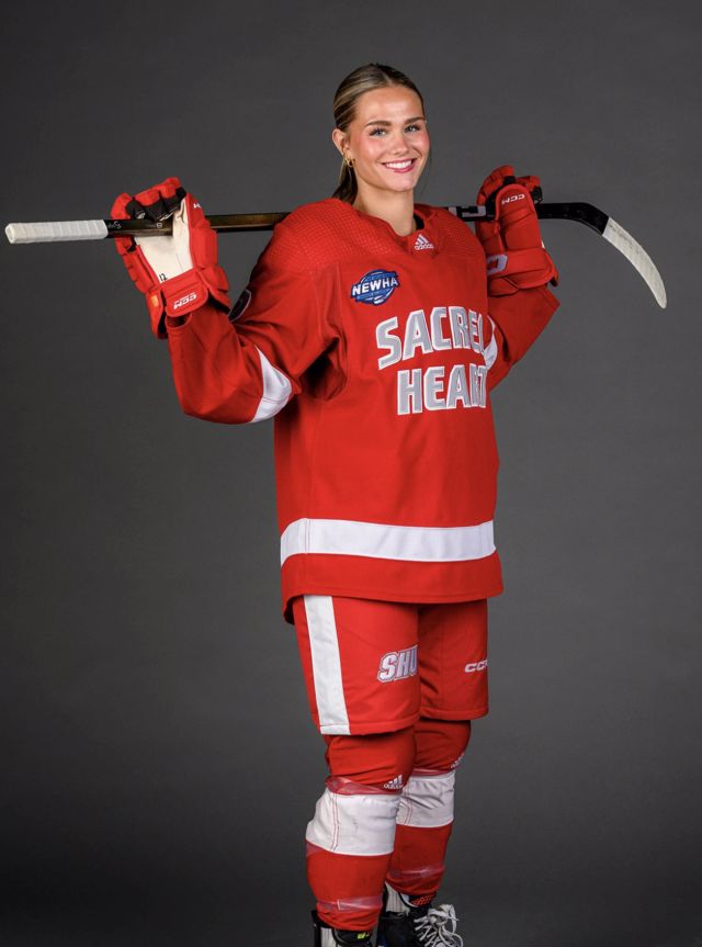 Athlete profile featured image number 2 of 5