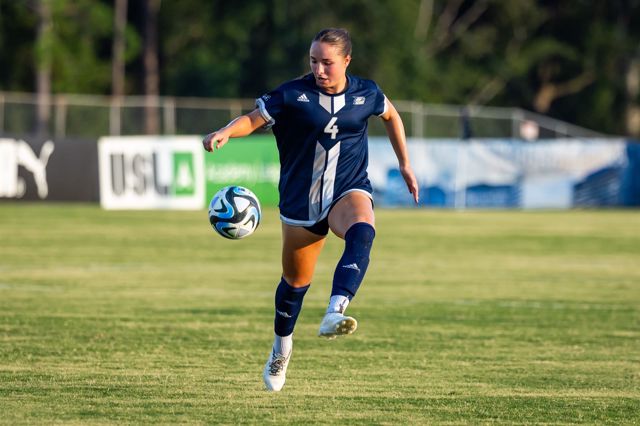 Athlete profile featured image number 1 of 5