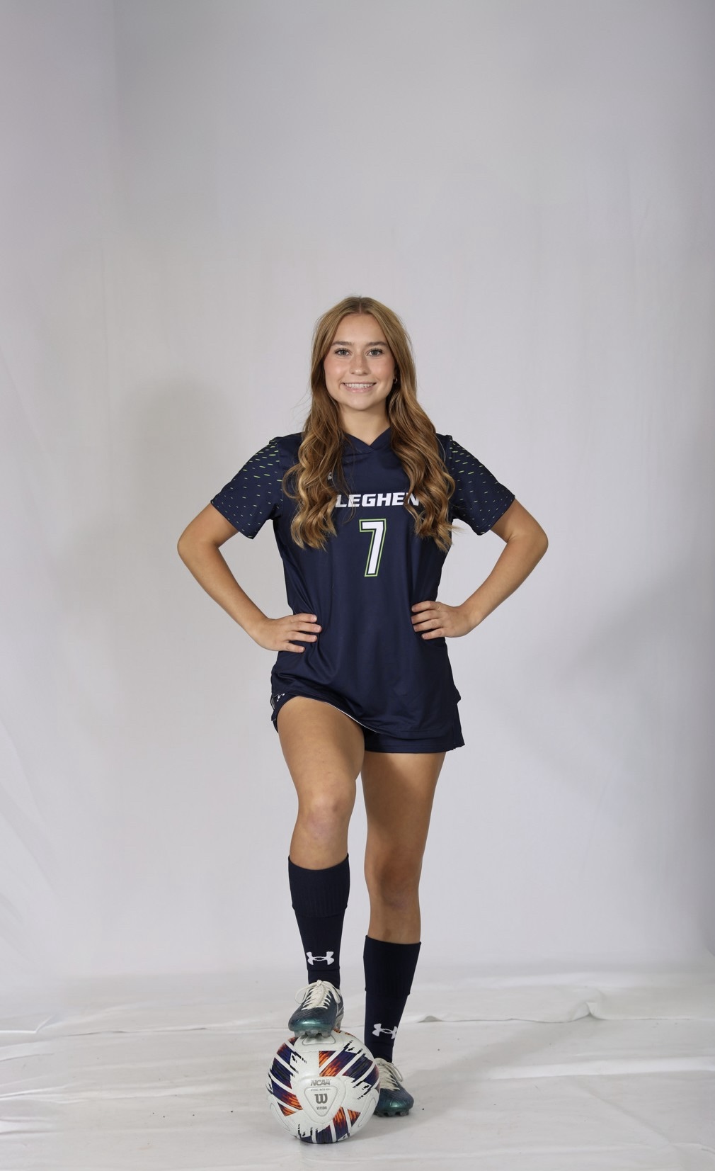 Madeline Schneider athlete profile head shot