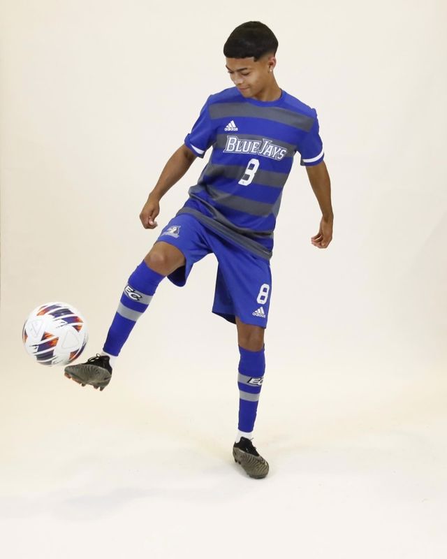 Athlete profile featured image number 3 of 5