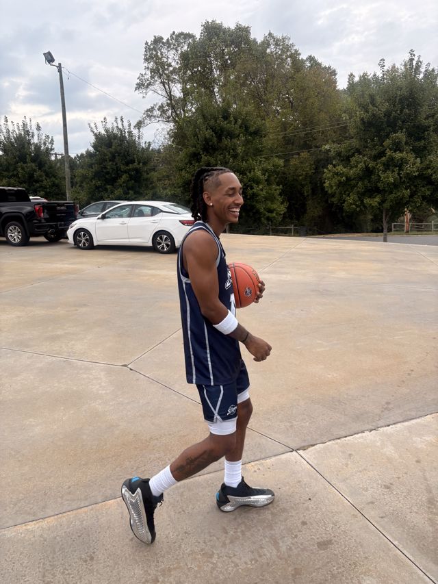 Athlete profile featured image number 4 of 4
