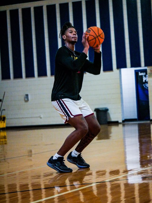Athlete profile featured image number 1 of 4