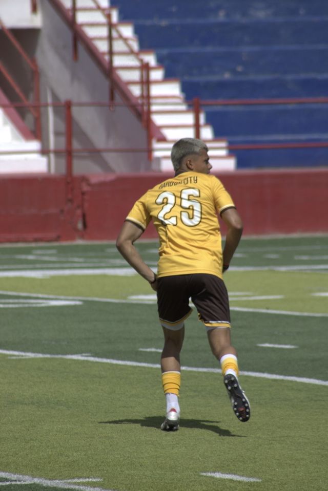 Athlete profile featured image number 3 of 5