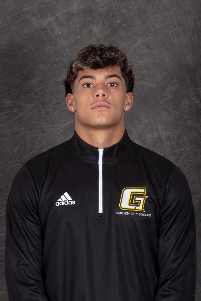 Athlete profile featured image number 1 of 5