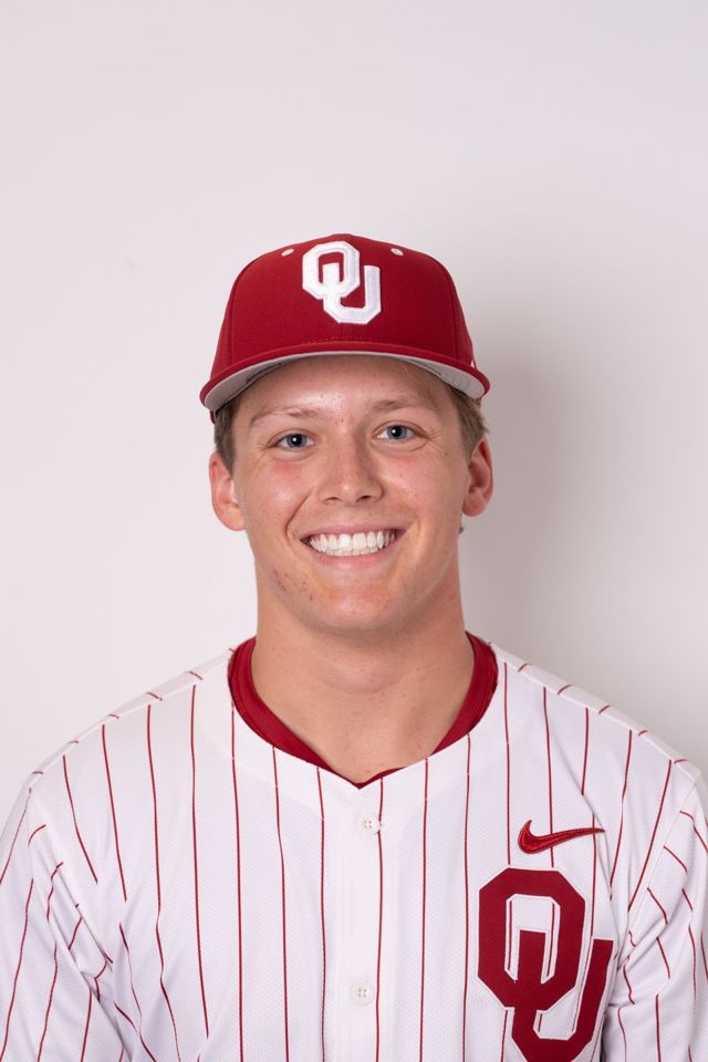 Athlete profile featured image number 3 of 4