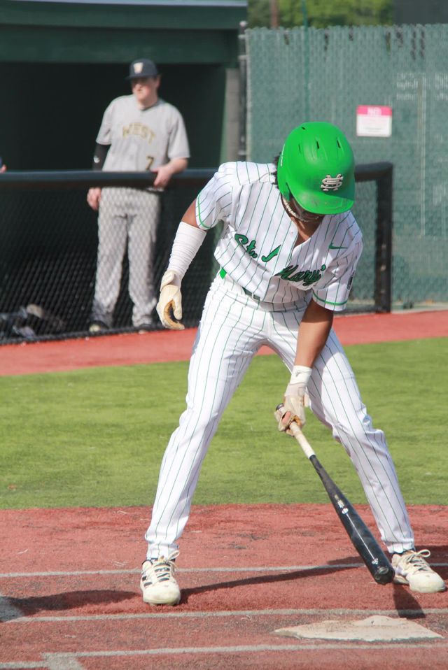 Athlete profile featured image number 3 of 5