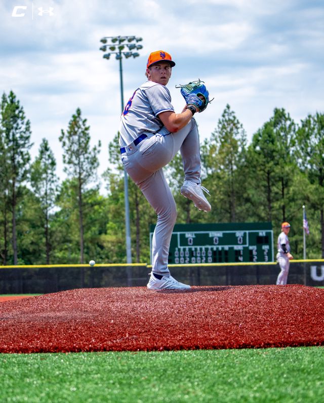 Athlete profile featured image number 2 of 5