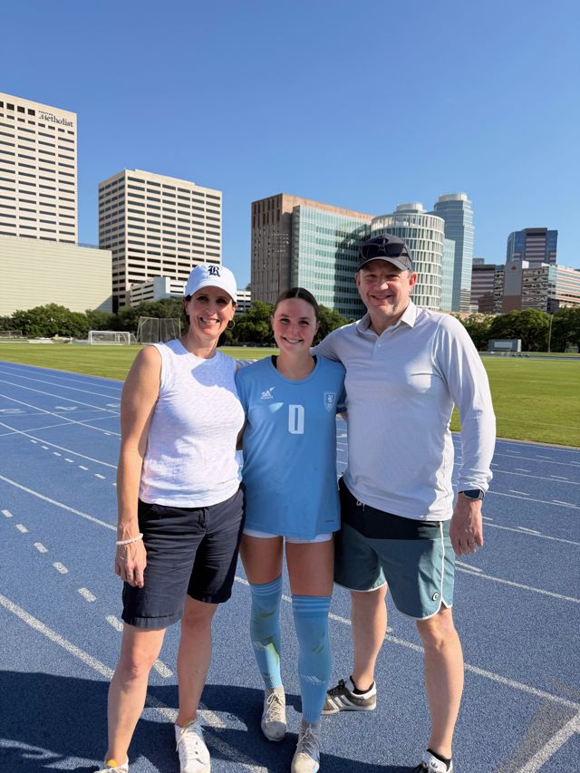 Athlete profile featured image number 1 of 4