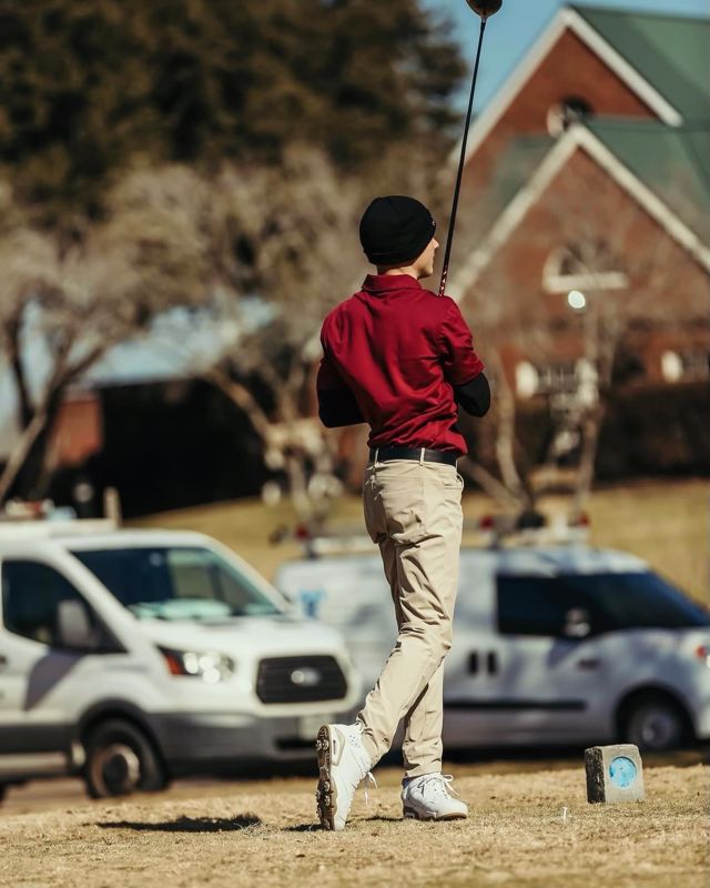 Athlete profile featured image number 3 of 5