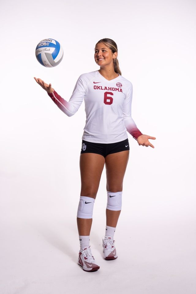 Athlete profile featured image number 1 of 5