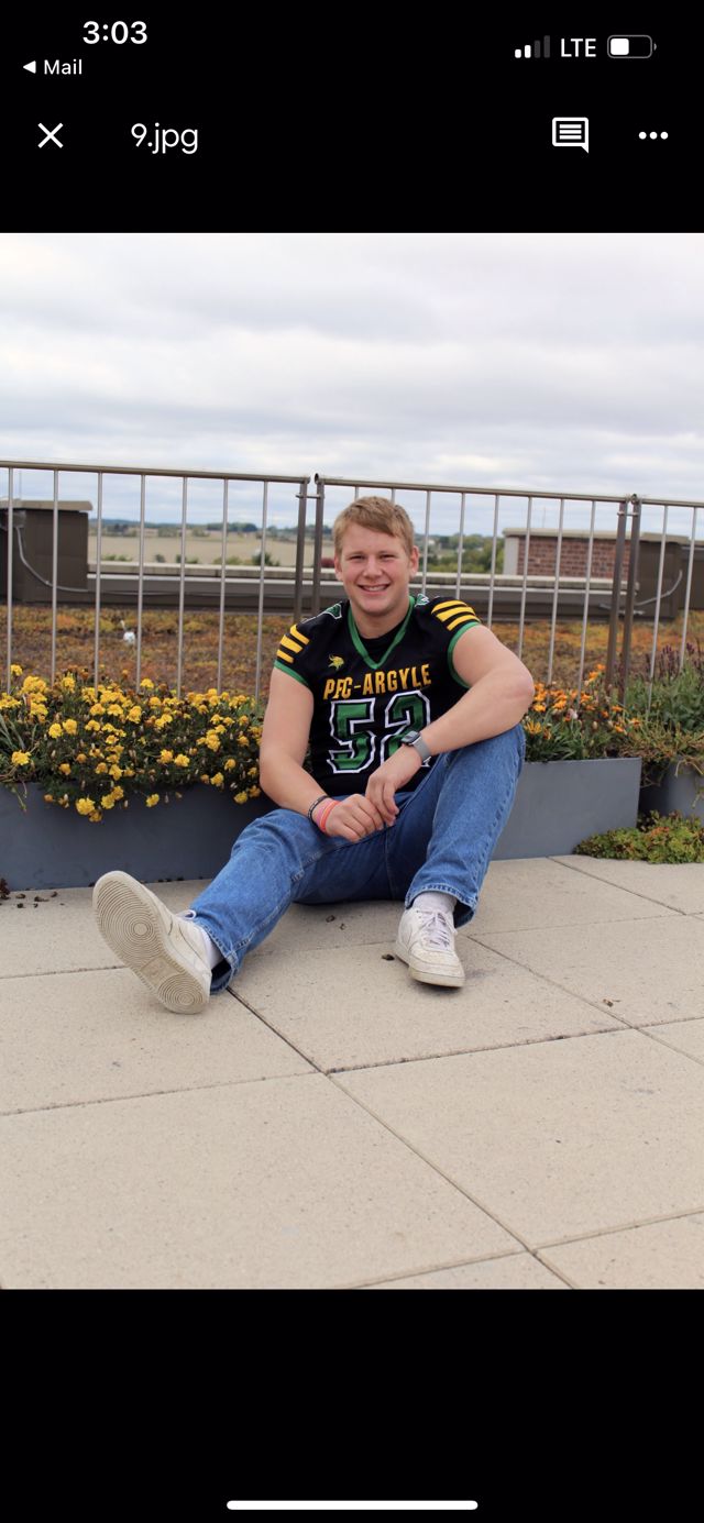 Athlete profile featured image number 3 of 4
