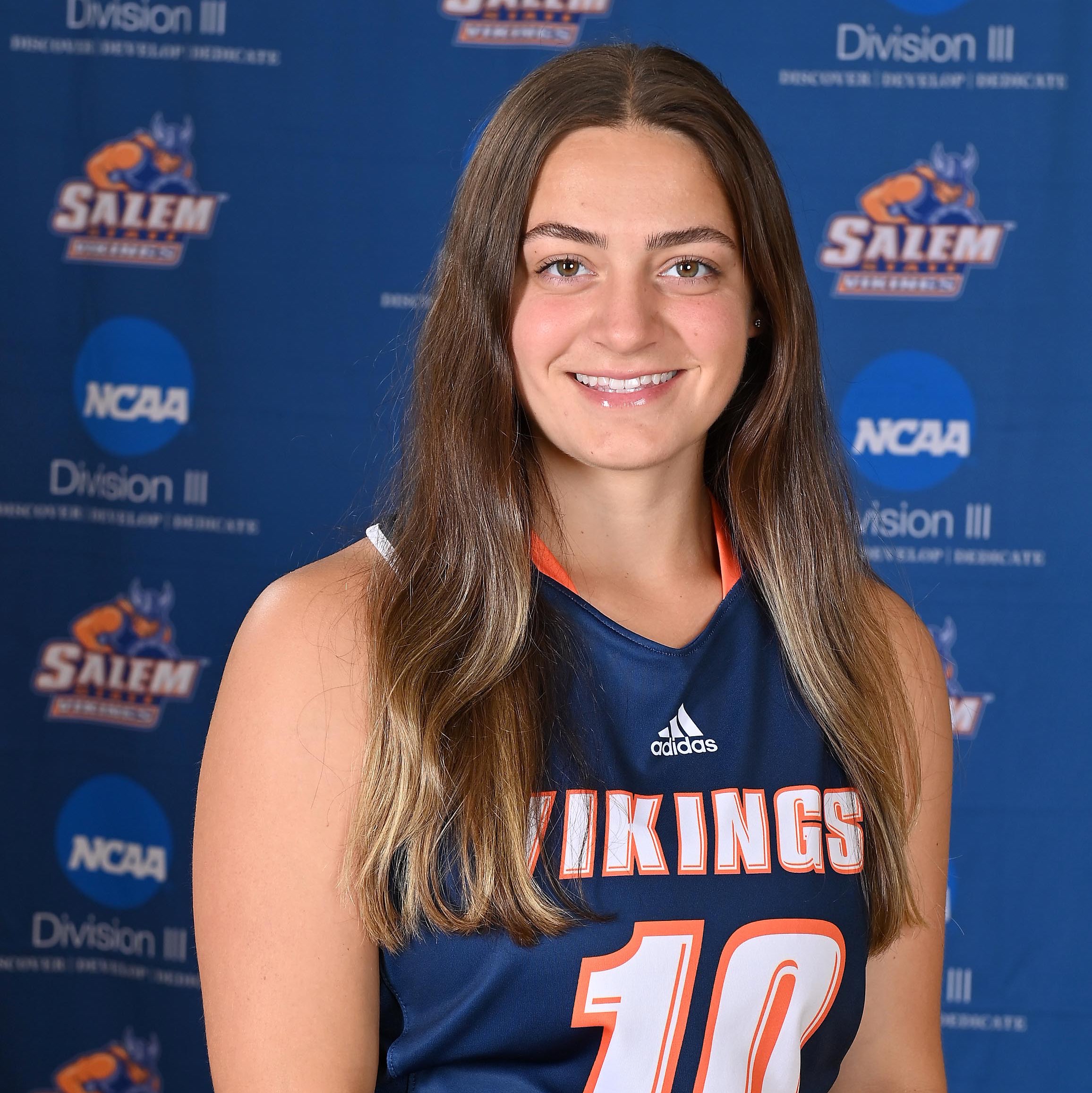 Kaia Hollingsworth athlete profile head shot