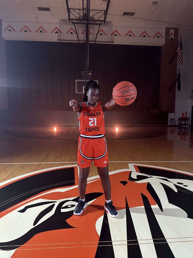 Athlete profile featured image number 2 of 5