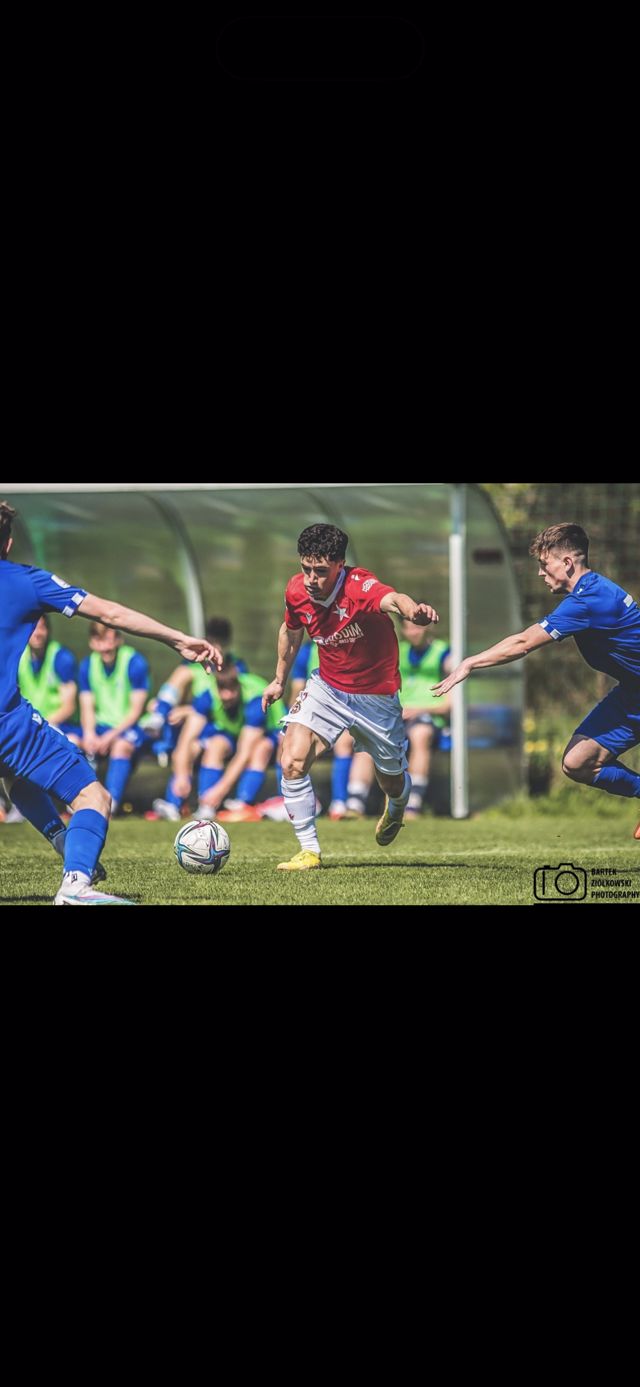 Athlete profile featured image number 4 of 5