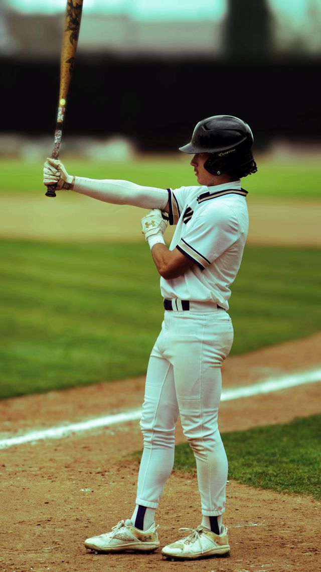 Athlete profile featured image number 3 of 5