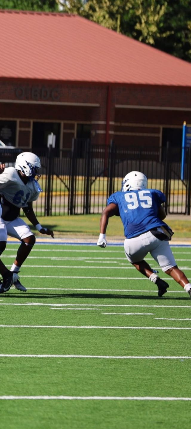 Athlete profile featured image number 5 of 9