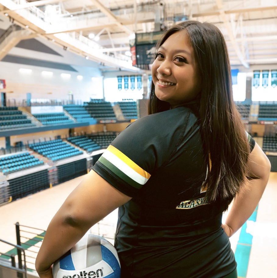 Rachael Reyes athlete profile head shot