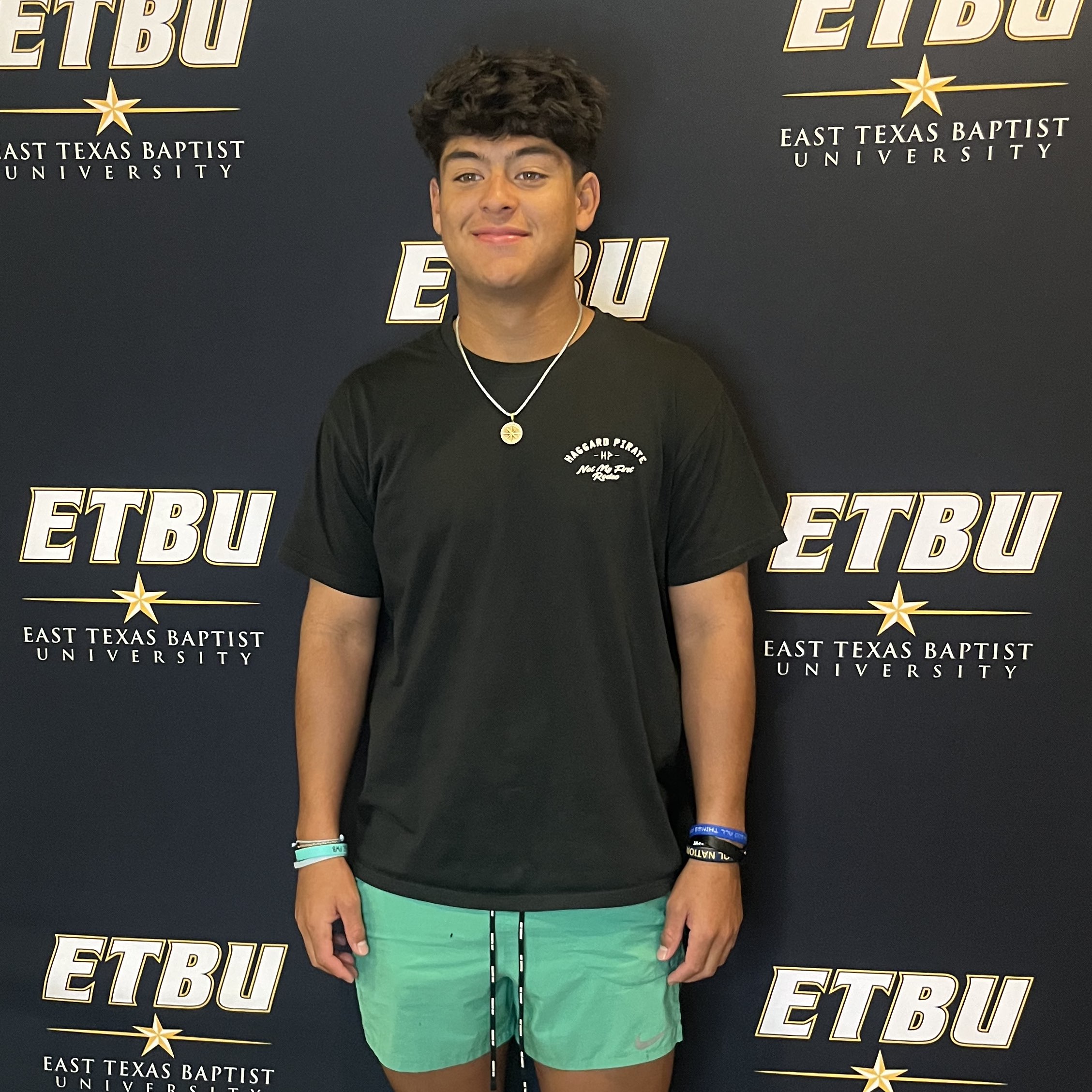 Zaide Enriquez athlete profile head shot