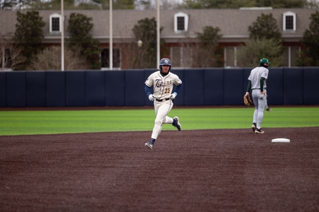 Athlete profile featured image number 8 of 8