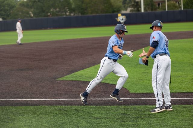 Athlete profile featured image number 1 of 8