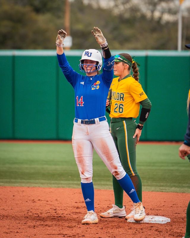 Athlete profile featured image number 2 of 6