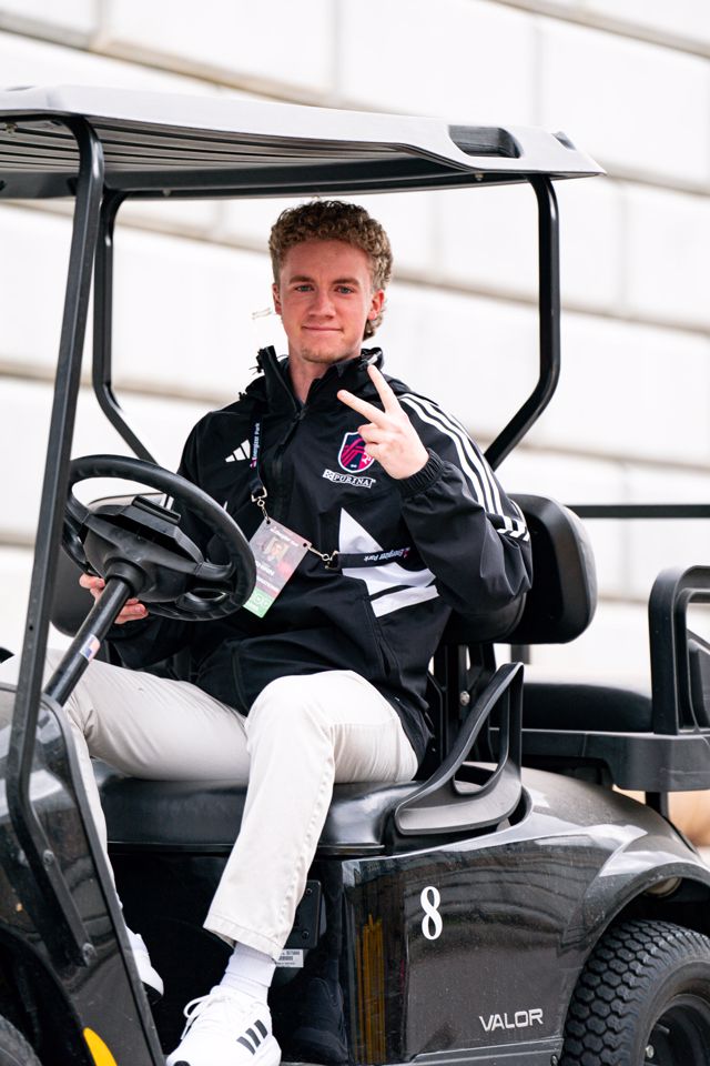 Athlete profile featured image number 4 of 5
