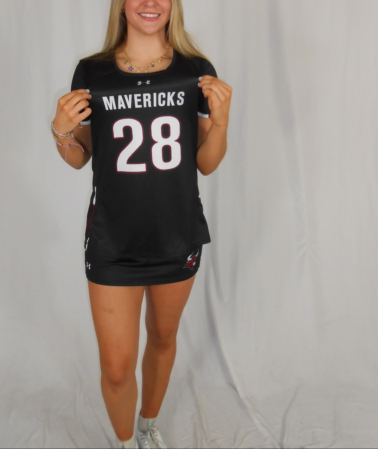 Maeve Miller athlete profile head shot