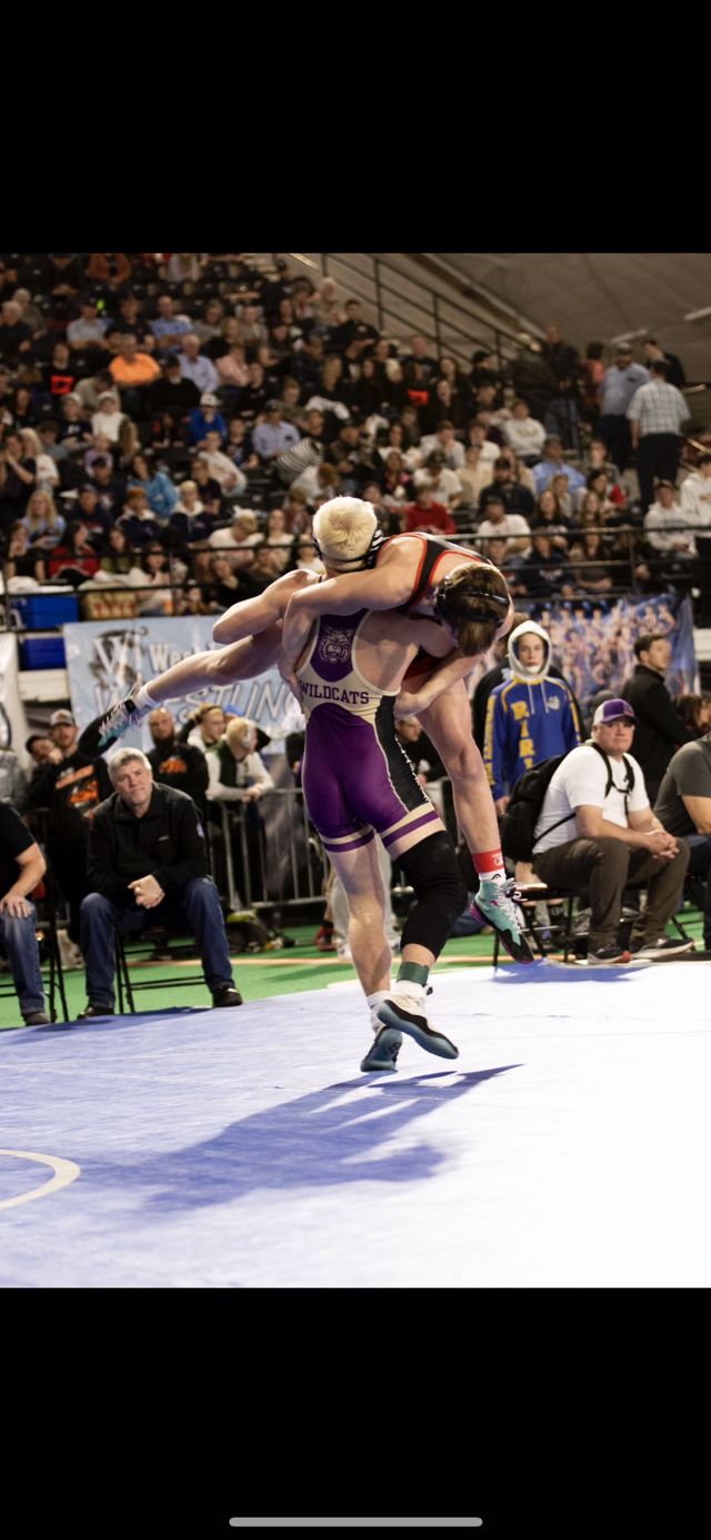 Athlete profile featured image number 2 of 5