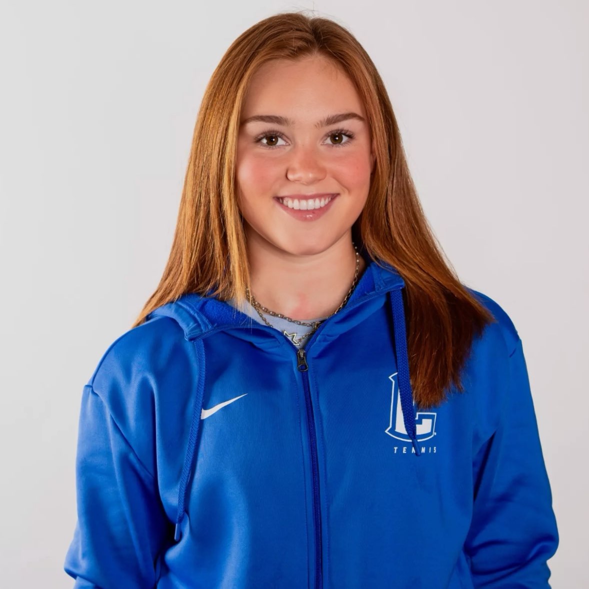 Pippa Roy athlete profile head shot