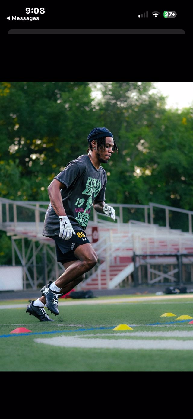 Athlete profile featured image number 3 of 4