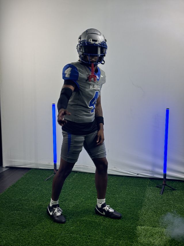 Athlete profile featured image number 1 of 4