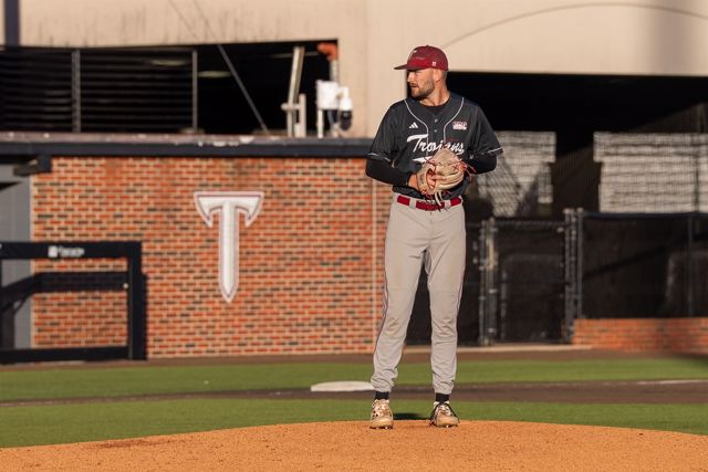 Athlete profile featured image number 2 of 4